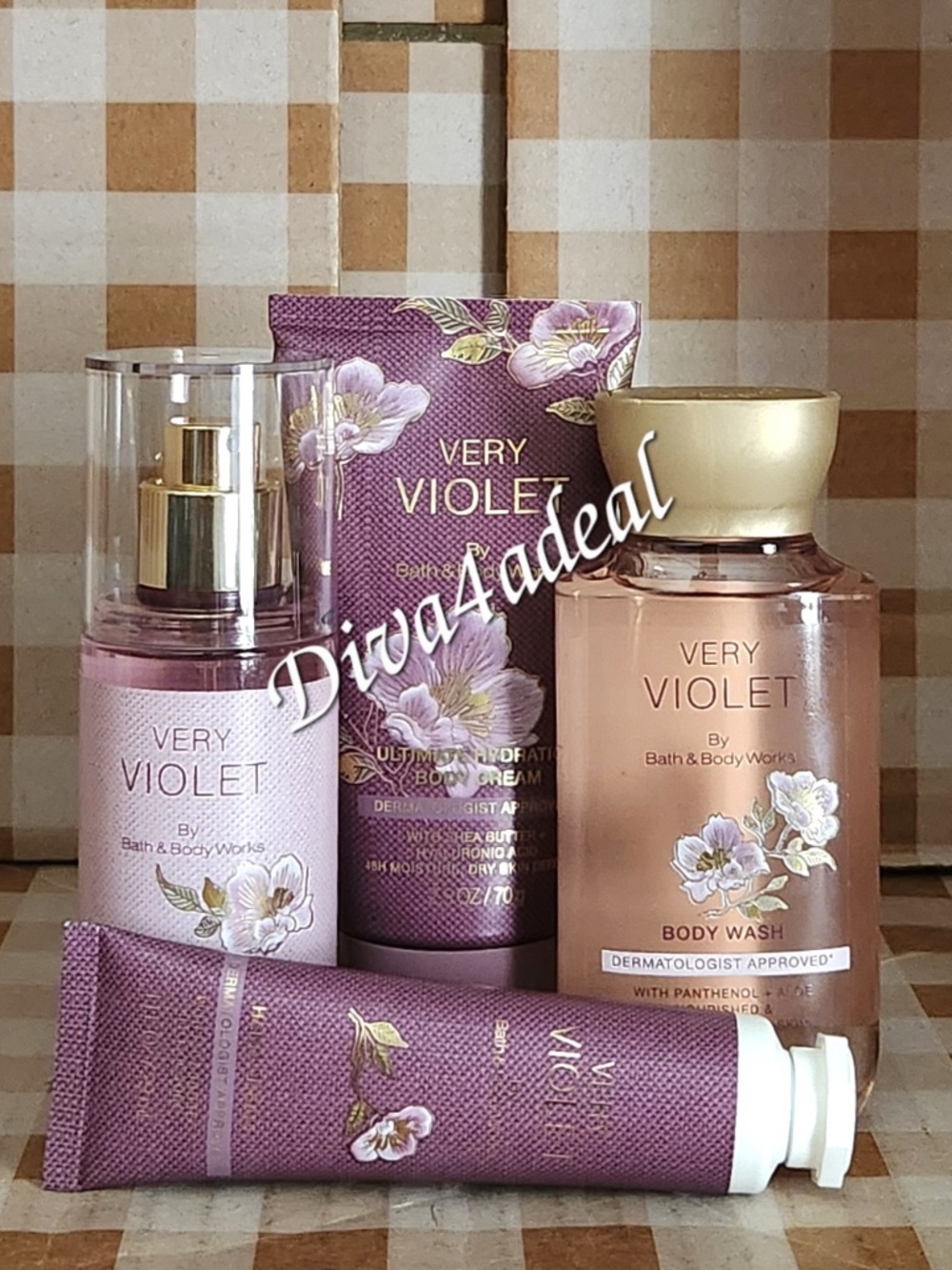 Bath & Body Works VERY VIOLET 4PC Mini/Travel Set 4PC